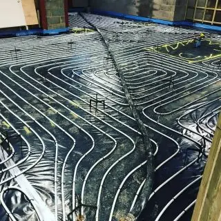 You get what you pay for when you get us you get 💯 quality from start to finish and afterwards. . .#instagram #buildersofinsta #contractorsofinsta #construction #maincor #liquidscreed #underfloorheating #birminghambuilders #suttoncoldfield #london #renovation #exstension #newbuild #anhydrite #meregreen