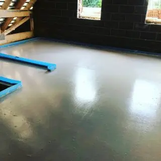 Been so busy in January since we returned to work, we are grateful for all our loyal repeat and recommendations and all our lovely new clients. . #suttoncoldfieldbuildingservices #westmidlandbuilders #nationwide #meregreen #contractorsofinsta #buildersofinsta #anhydrite #contractors #screedfoil #maincor #liquidscreed #instagram #underfloorheating #builders #newbuild